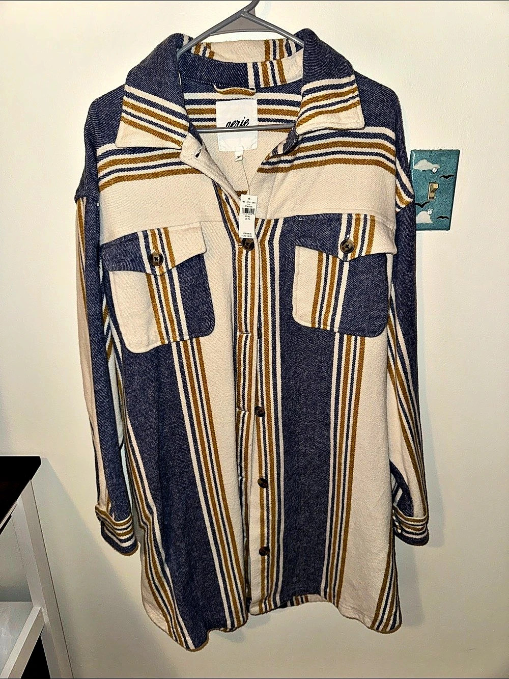 Aerie Striped Button Down Shirt Blue & Cream Size Small Like New